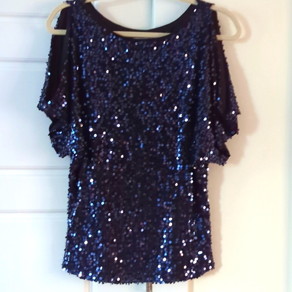 Gorgeous navy sequin top